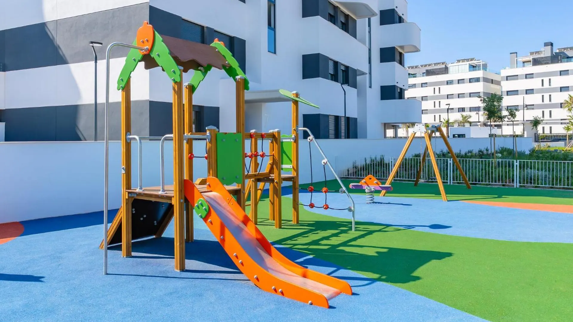 Apartmán Alboran Playa & Golf Torremolinos 0*,